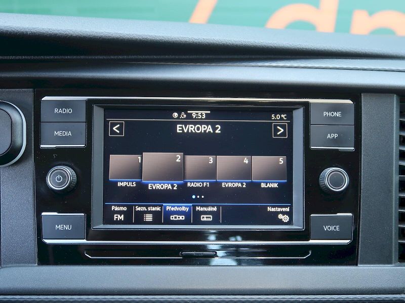 Volkswagen Transporter (2023) 2.0 TDI 150 kW DSG ODTAHOVKA - fotka 21 z 30