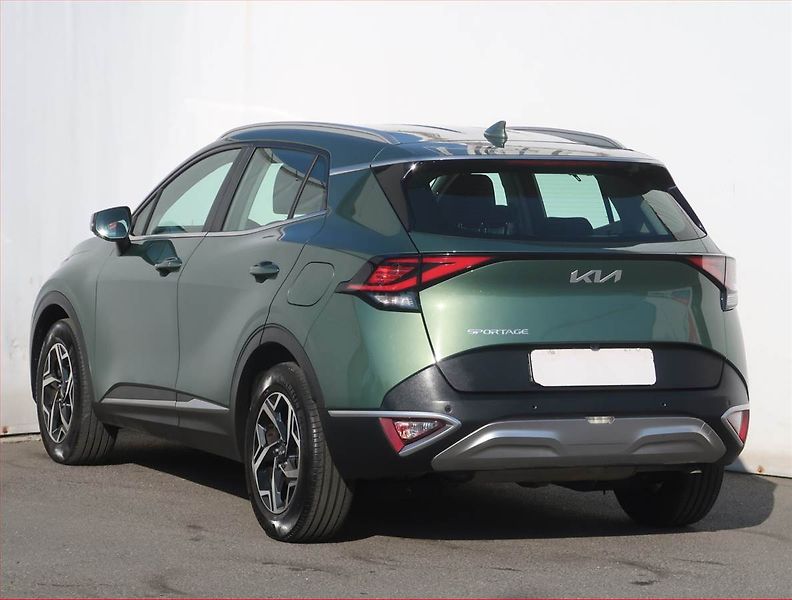 Kia Sportage (2022) 1.6 T-GDI - fotka 4 z 20