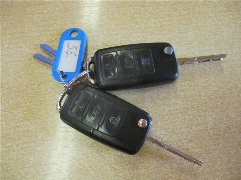 Škoda Fabia 1,4 i 16v, klima,servis,tažné, - fotka 19 z 35