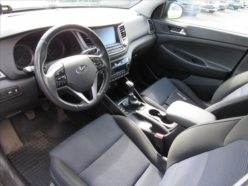 Hyundai Tucson 1,7 CRDi 85kW Nové v ČR - fotka 9 z 33