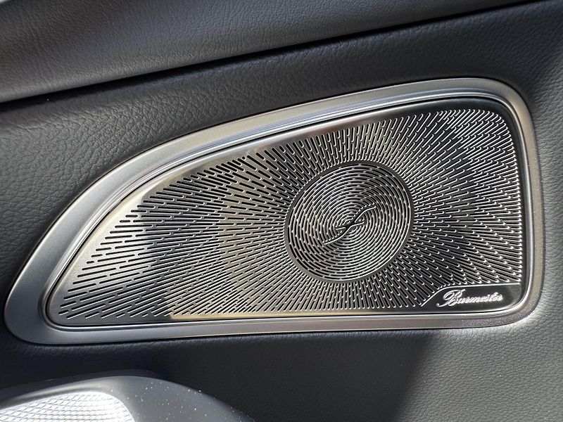 Mercedes-Benz Třídy E E450d-4M-AMG-NEZ.T-3D-R20-ČR - fotka 16 z 46