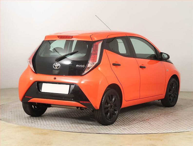 Toyota Aygo (2015) 1.0 VVT-i, ČR,1.maj, Tempomat - fotka 5 z 20