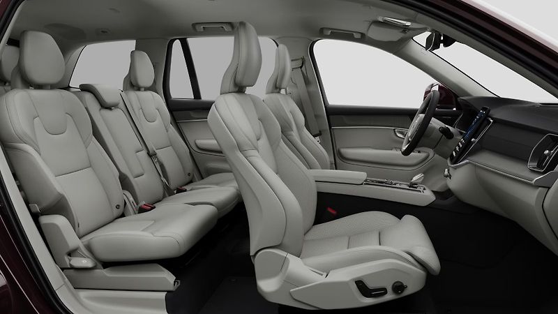 Volvo XC90 (2026) T8 AWD Plug-in BRIGHT PLUS 7m - fotka 3 z 10