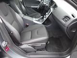 Volvo S60 (2017) 2.0 D4 147kW AUT -NOVÉ V ČR - náhled 27