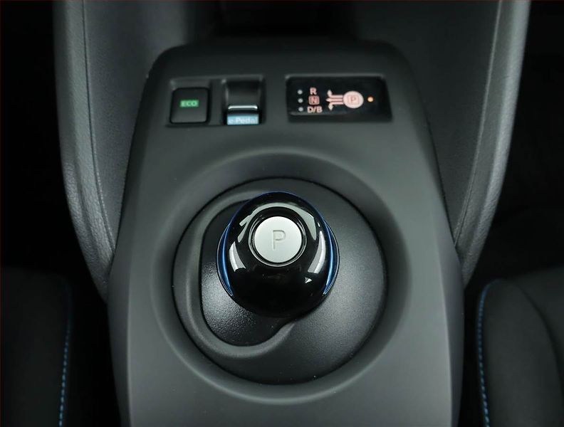 Nissan Leaf (2021) 40 kWh, SoH 93%, Automat - fotka 13 z 18