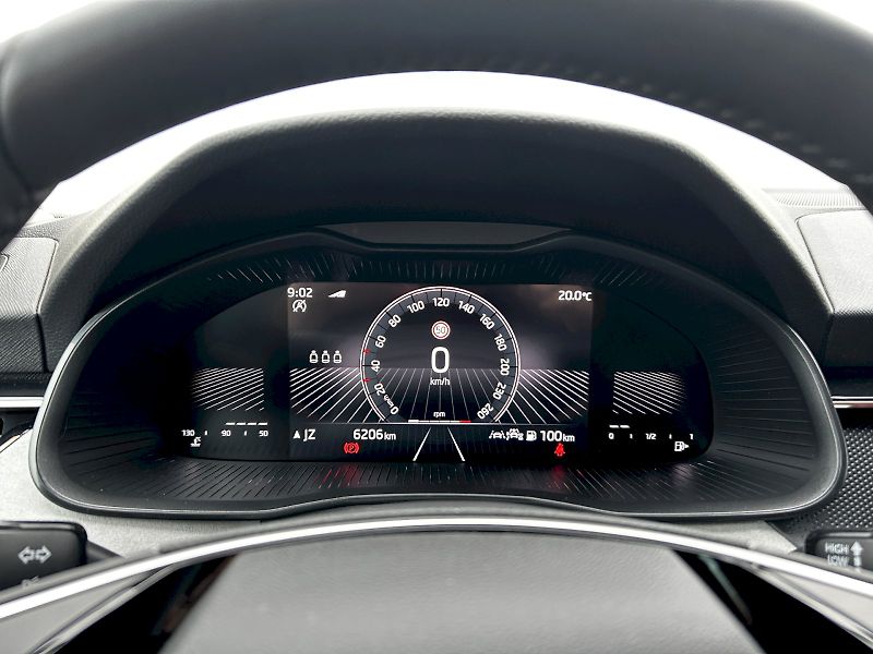 Škoda Kamiq (2025) 1.5 TSI 110kW MP6 Top Selectio - fotka 11 z 35
