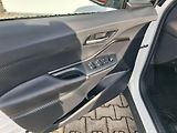 Toyota C-HR 1.8 HSD e-CVT Active - náhled 12