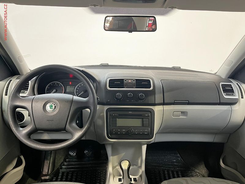 Škoda Roomster (2008) 1.2 12V, ČR, AC - fotka 8 z 13