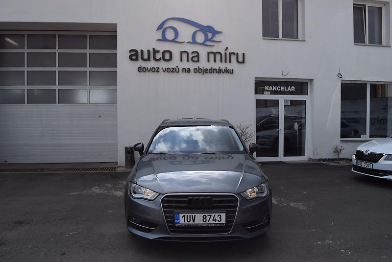 Audi A3 (2014) 1.2TSI 77kw AMBIENTE NAVI VÝHŘ - fotka 3 z 45