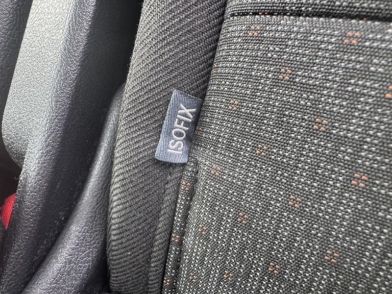 Ford Galaxy 2.0-16V(107KW)7SEDAČEK - fotka 26 z 45