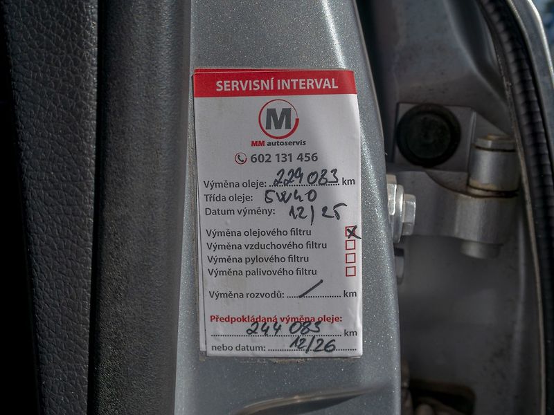 Volkswagen Golf (2009) 1.4i 59KW – PO ROZVODECH - fotka 43 z 44