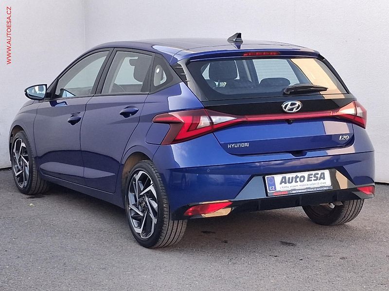 Hyundai i20 (2020) 1.0 T-GDi, +ALU, kamera - fotka 6 z 16