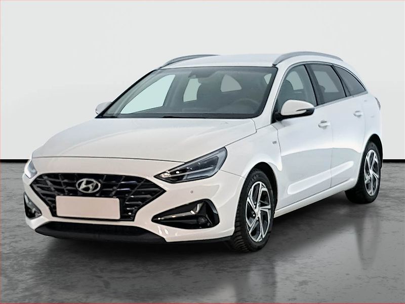 Hyundai i30 (2022) Family Smart 1.5 T-GDI MHEV - fotka 2 z 25