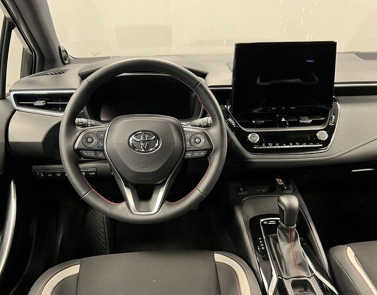 Toyota Corolla 2,0 HYBRID AT GR SPORT JBL - fotka 5 z 18