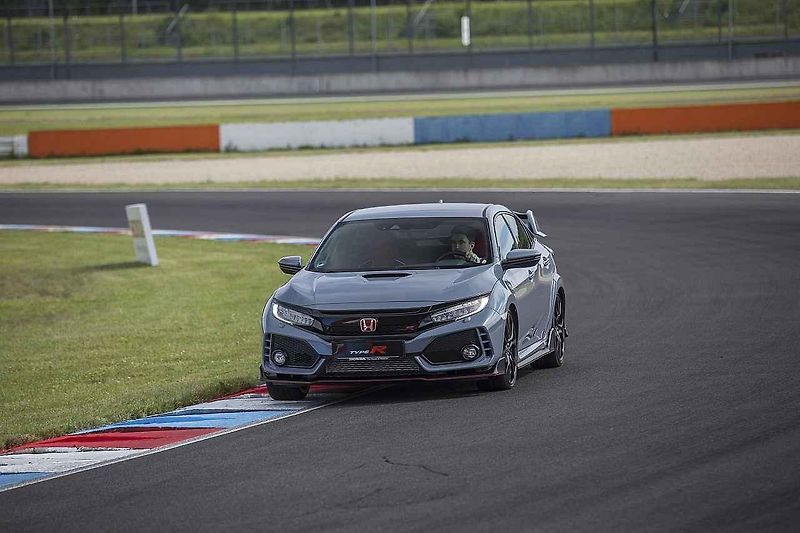 Honda Civic Type R.