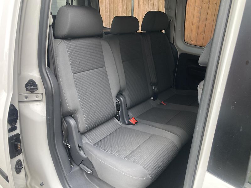 Volkswagen Caddy (2013) MAXI 2,0TDi 7míst 4MOTION RZV - fotka 17 z 20
