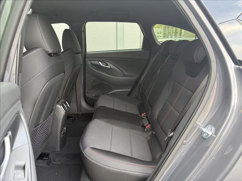 Hyundai i30 (2026) 1,6 T-GDI DCT  WG FL N Line - fotka 10 z 22