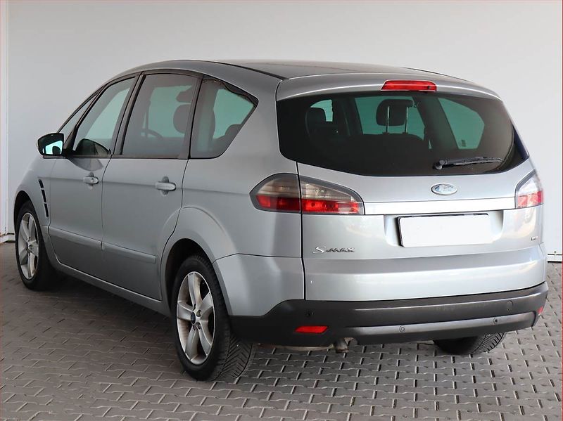Ford S-MAX (2006) 2.0 TDCi, Park. senzory - fotka 4 z 16