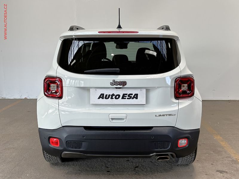 Jeep Renegade (2018) 1.0 T-GDi, Limited, navi - fotka 5 z 18