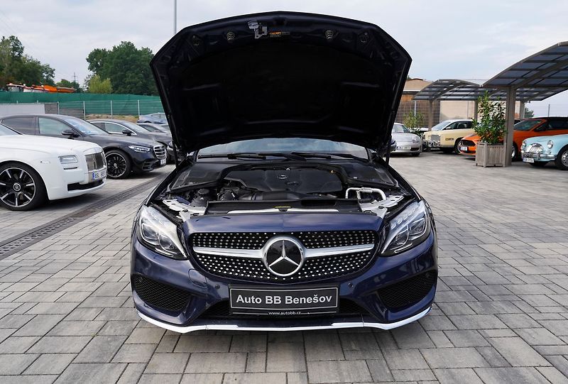 Mercedes-Benz Třídy C C 220d cabrio 4Matic AMG/210PS - fotka 15 z 44