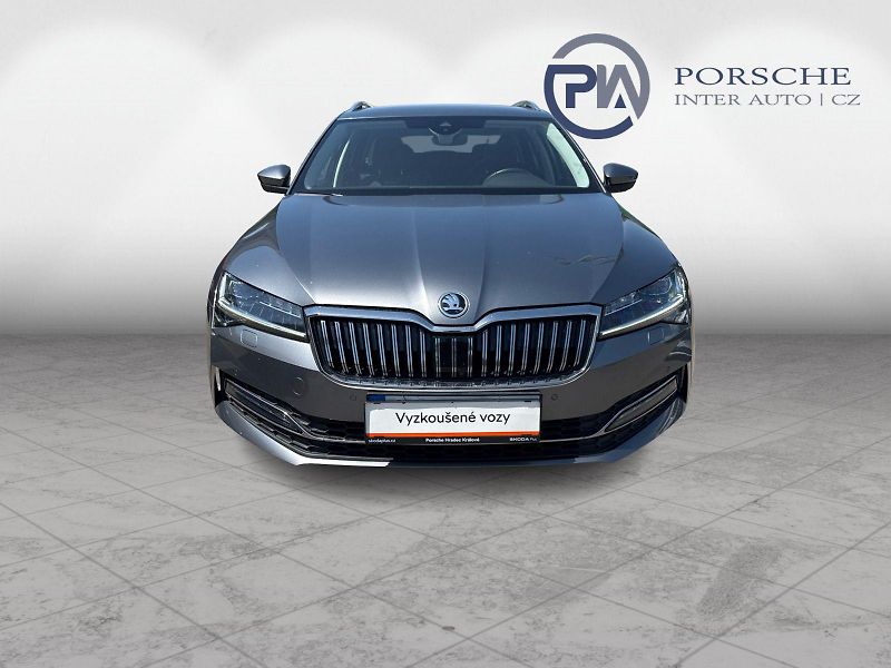 Škoda Superb L&K 2.0 TSI 140kw DSG Combi - fotka 4 z 27