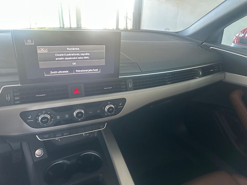 Audi A5 (2022) Cabriolet 2.0 TDI S-tronic - fotka 24 z 27