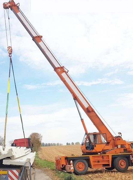 Terex (1999) 30t/32m autojeřáb 4x4x4 - fotka 7 z 18