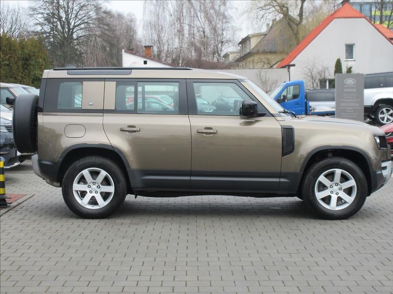 Land Rover Defender 2,0 D200 110,1.Maj, ČR, DPH - fotka 6 z 44