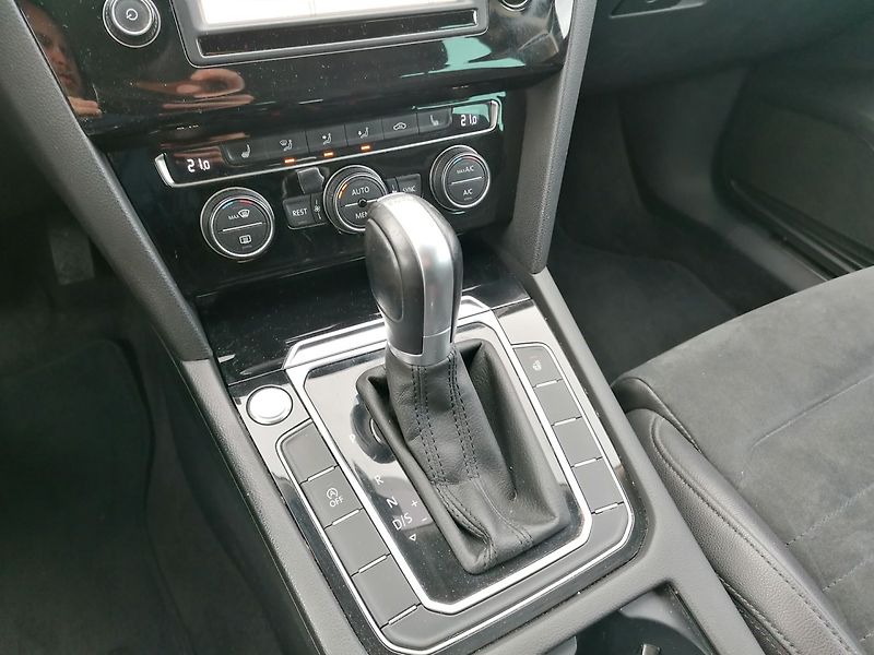 Volkswagen Passat (2016) 2.0 TDi DSG Highline,LED - fotka 11 z 27