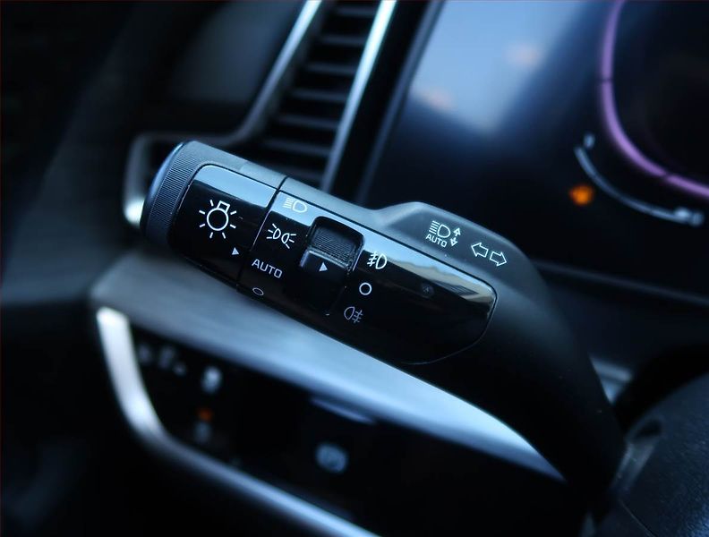 Kia Sportage (2022) 1.6 T-GDI - fotka 16 z 23