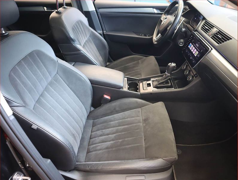 Škoda Superb (2015) 2.0 TDI 4x4, 4X4, Automat - fotka 9 z 21