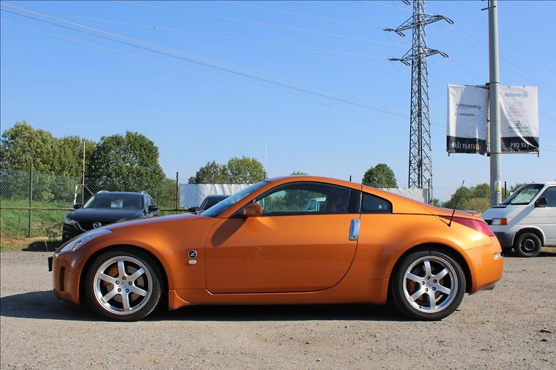 Nissan 350 Z 3,5 i  1.majitel,ČR,TOP STAV - fotka 8 z 35