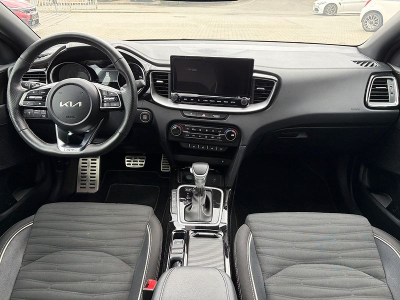 Kia Pro_Ceed 1.5 T-GDi 7DCT GT-Line Plus - fotka 9 z 10