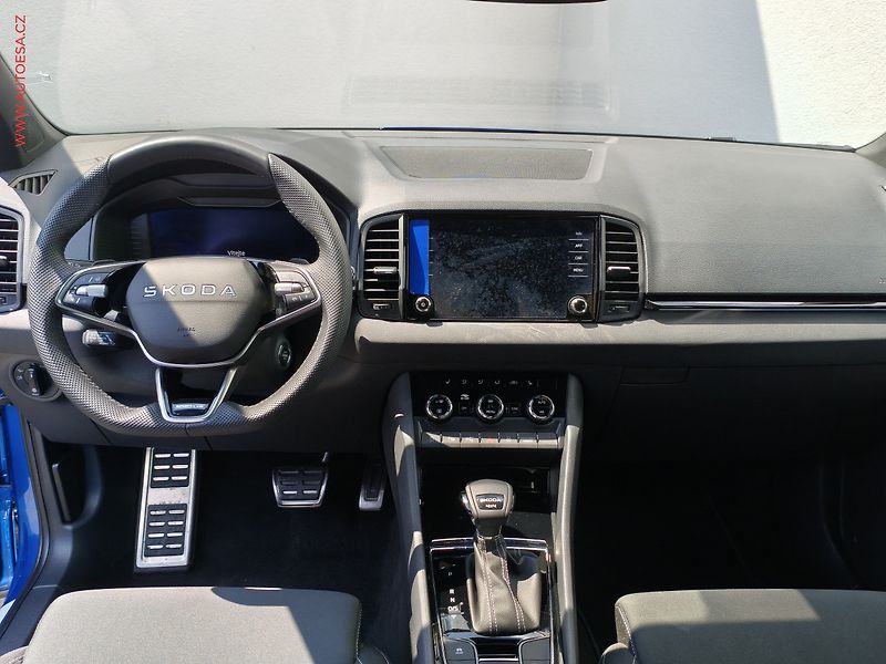 Škoda Karoq (2025) 2.0TDi 4x4, 1.maj,ČR - fotka 9 z 23