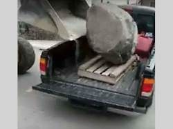 Tohle bylo na postarší Ford Ranger příliš velké sousto.
