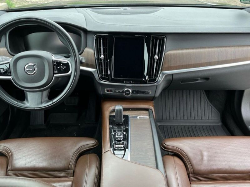 Volvo V90 2,0D,173kW,1MAJ,CZ,AWDSvoboda - fotka 8 z 14