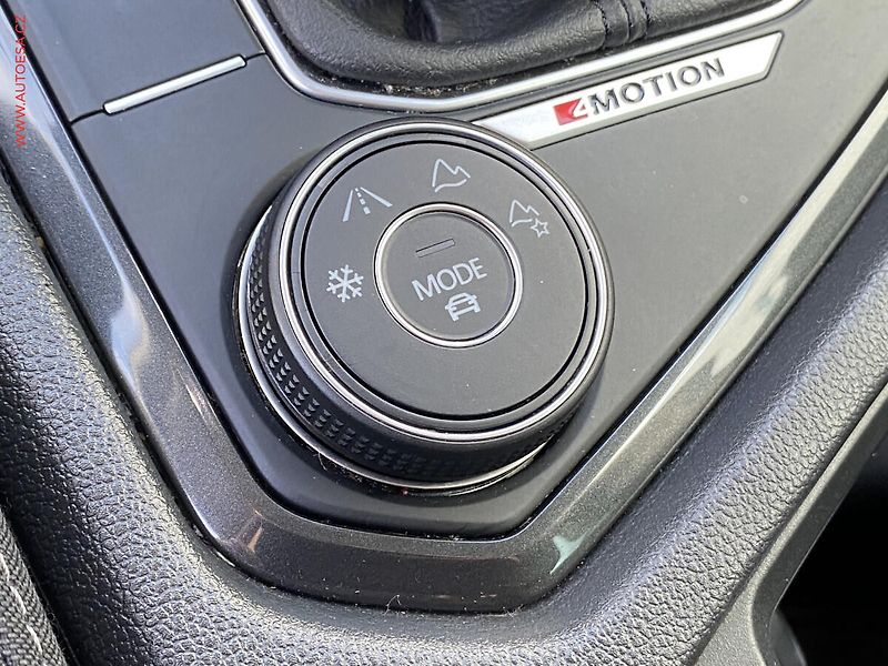 Volkswagen Tiguan (2018) 2.0 TDi 4x4, ČR, R-Line, LED - fotka 15 z 20