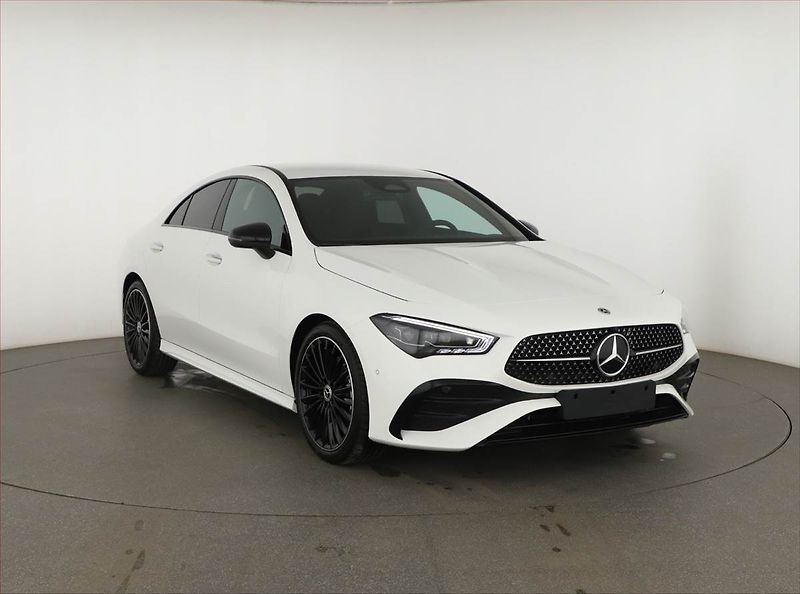 Mercedes-Benz CLA (2025) 200, AMG Line, Výhřev, Kamera - fotografie inzerátu