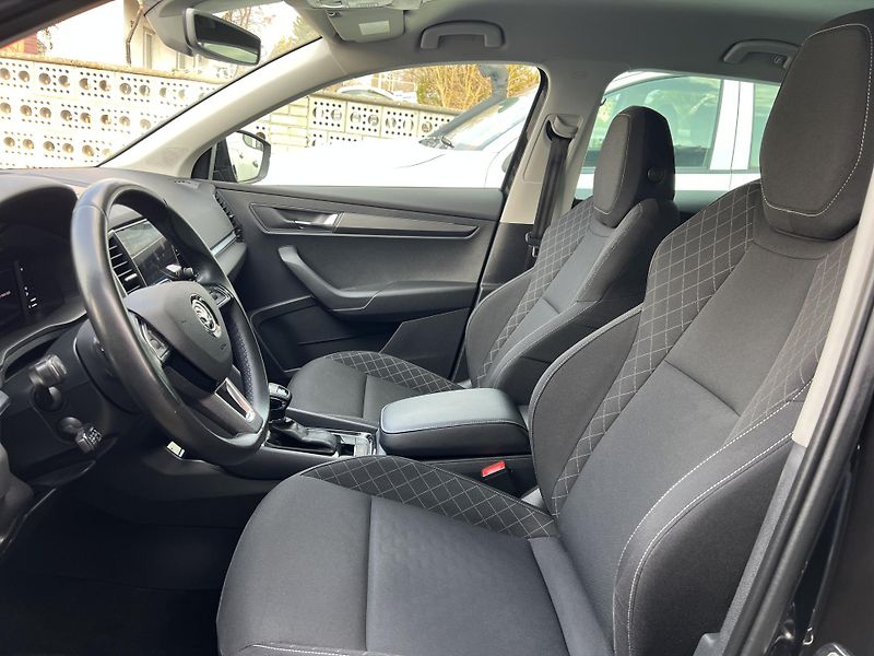 Škoda Karoq Style 1.5TSi DSG KAMERA NAVI - fotka 9 z 50