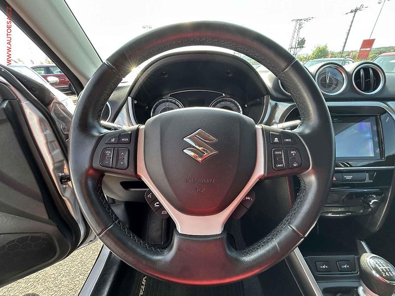 Suzuki Vitara (2020) 1.4 T, 1.maj,ČR, Elegance - fotka 12 z 18