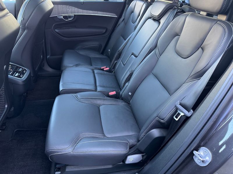 Volvo XC90 ULTIMATE B5, 360°, VZDUCH, TZ - fotka 13 z 25