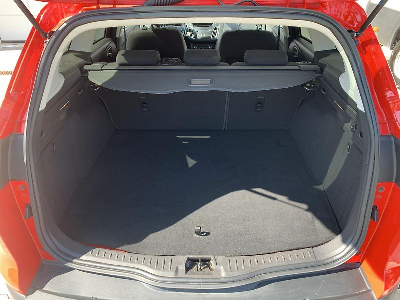 Ford Focus TREND 1.0 EcoBoost 92kW MAN6 - fotka 5 z 20
