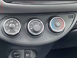 Toyota Yaris (2014) 1.0VVT-i, Comfort, kamera - náhled 13