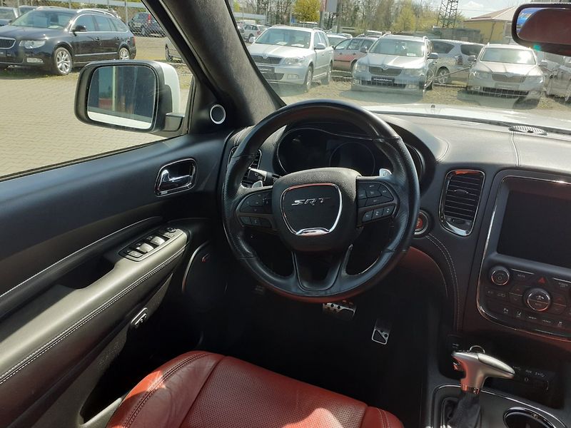 Dodge Durango (2018) 6.4  V8 SRT 4x4 LPG - fotka 8 z 38