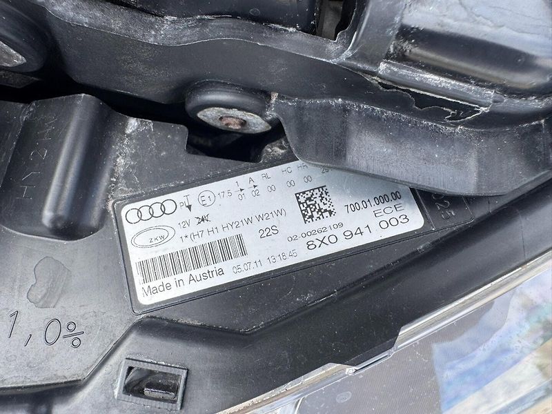 Audi A1 (2011) 1,2 TFSI 63 KW NOVÁ SPOJKA STK - fotka 49 z 50