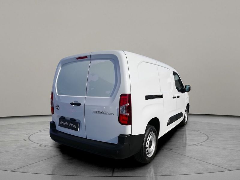 Toyota ProAce CITY 1,5D Active 96kW - fotka 2 z 16