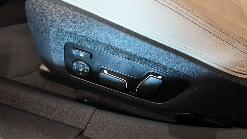 BMW Řada 4 430d Gran Coupe xDrive, M PRO - fotka 17 z 34
