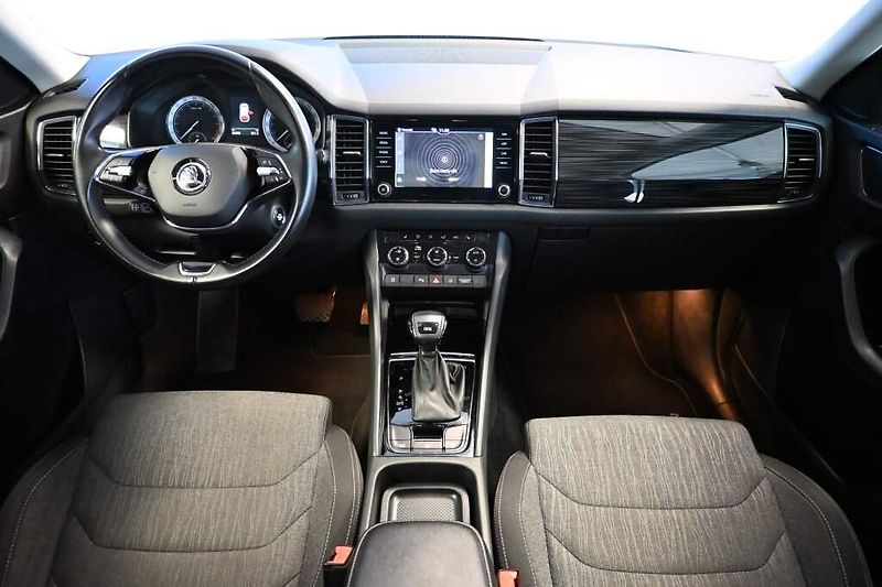 Škoda Kodiaq (2021) 2.0 STYLE DSG LED ACC Tažné TD - fotka 12 z 32