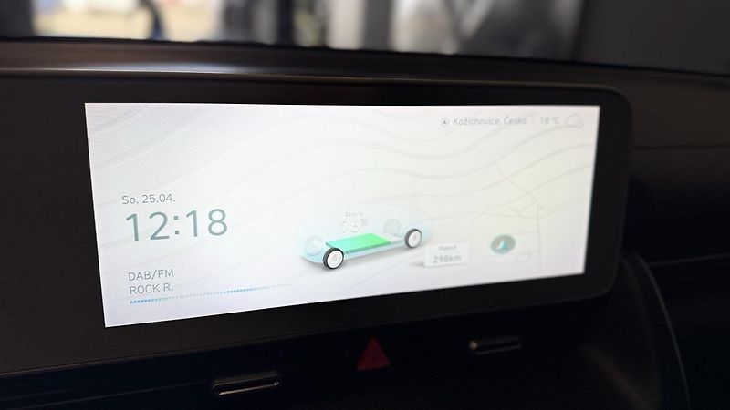 Hyundai Ioniq 5 (2021) Style 73kWh,REZERVOVÁNO - fotka 35 z 45