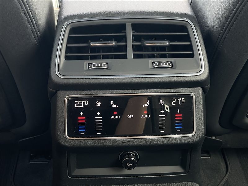 Audi A6 Allroad 3,0 TDI quatro tiptronic  50 - fotka 14 z 24